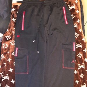 EUC Vintage Jordan Sweatpants! They Don’t Make Sweats Like These Anymore!